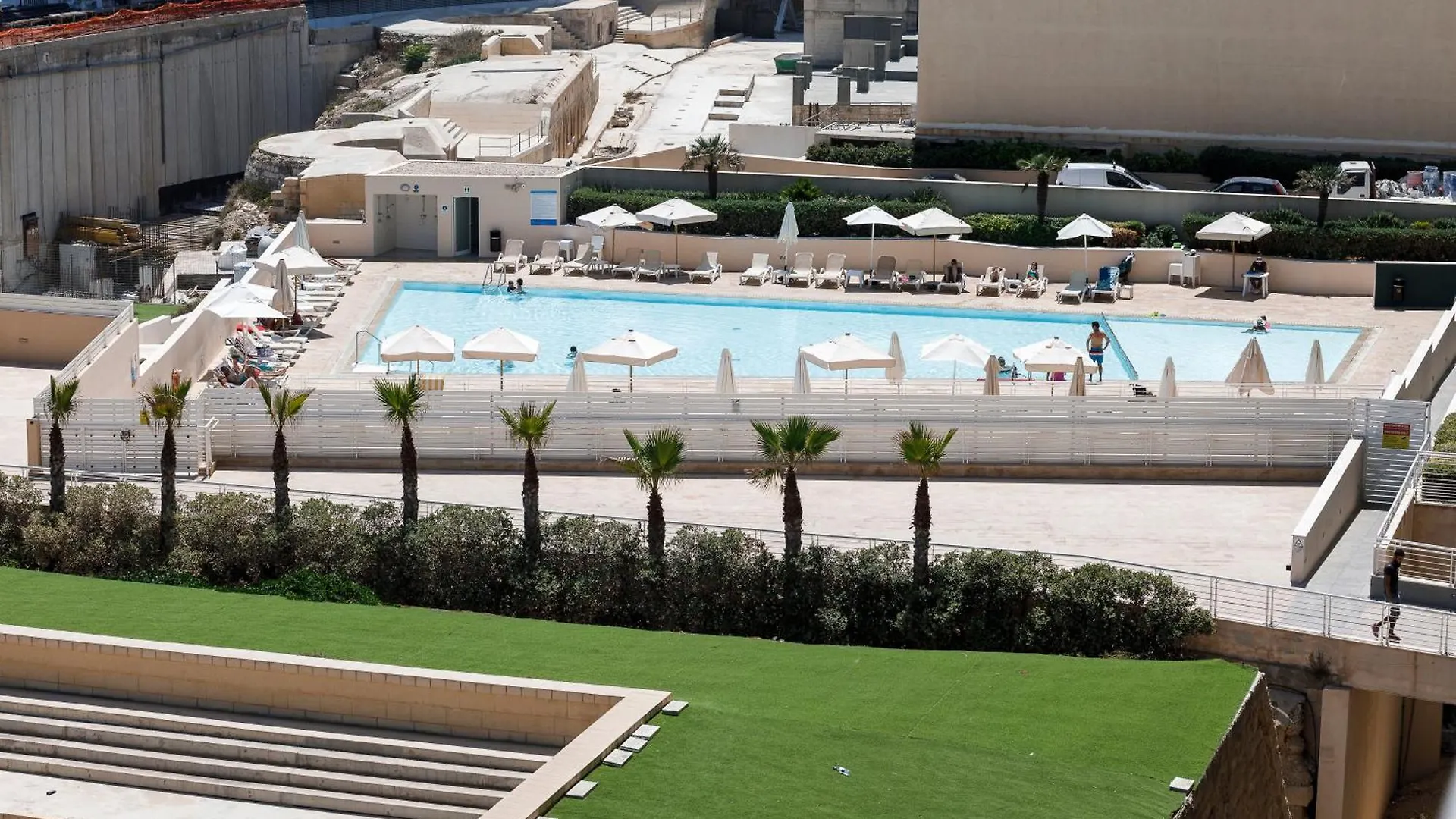 Apartmán 102 Seafront 3Bed Sliema With Pool By Homely