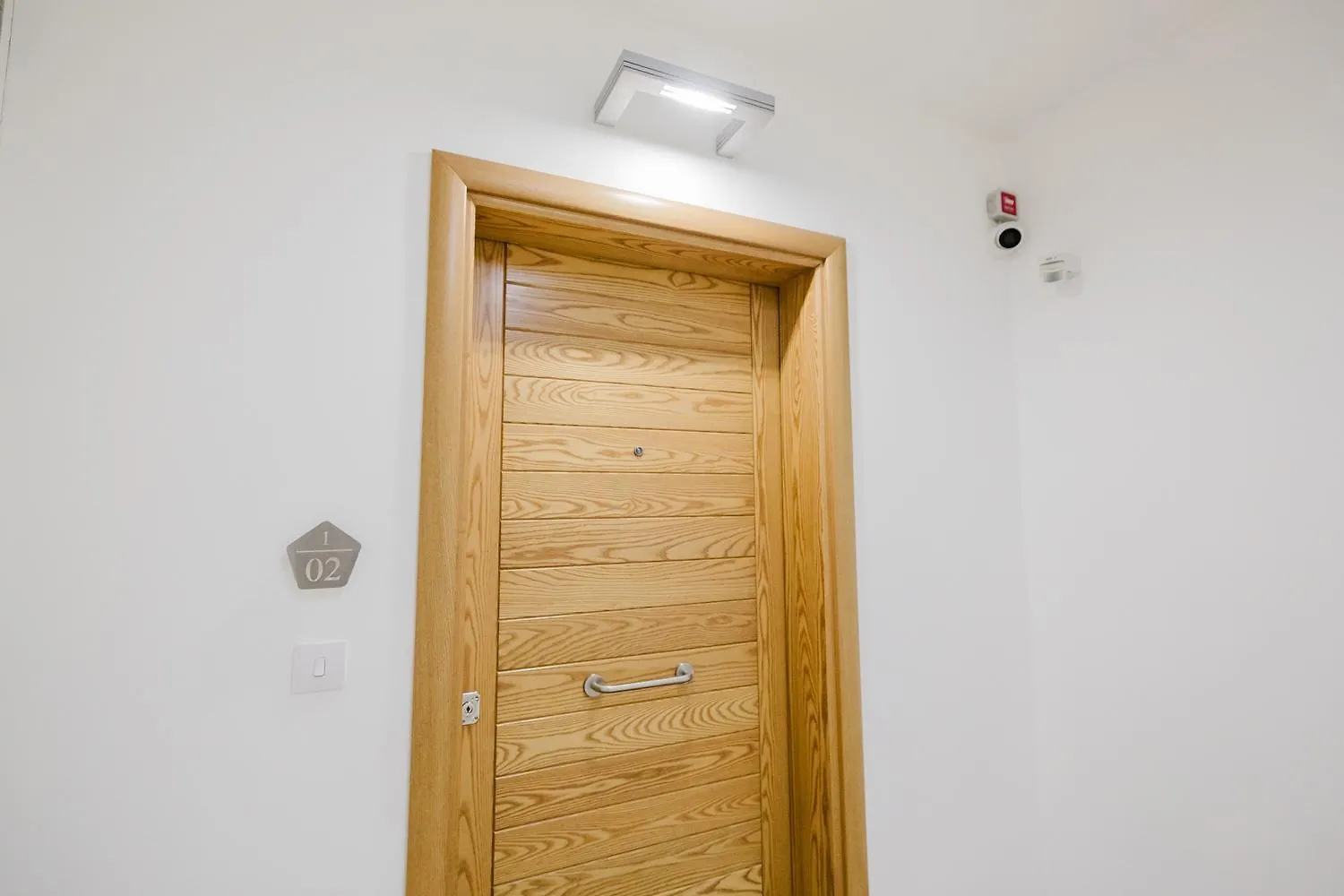 102 Seafront 3Bed Sliema With Pool By Homely