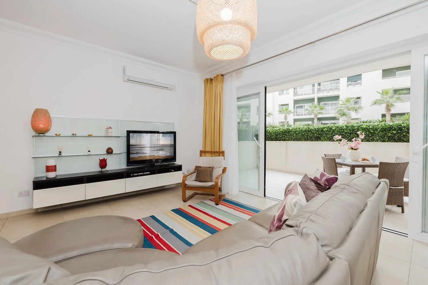 102 Seafront 3Bed Sliema With Pool By Homely Apartment